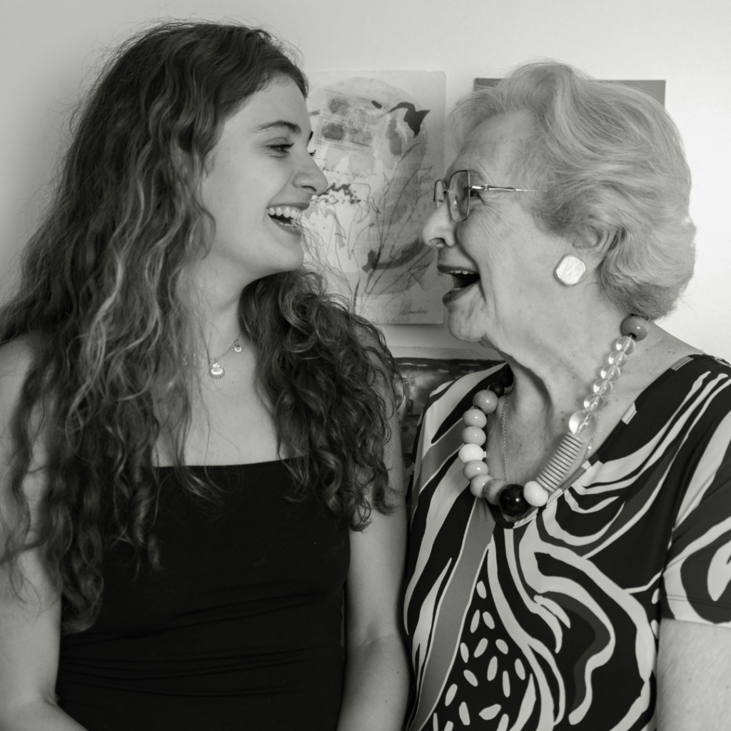 Relationship Between Fashion and Memory