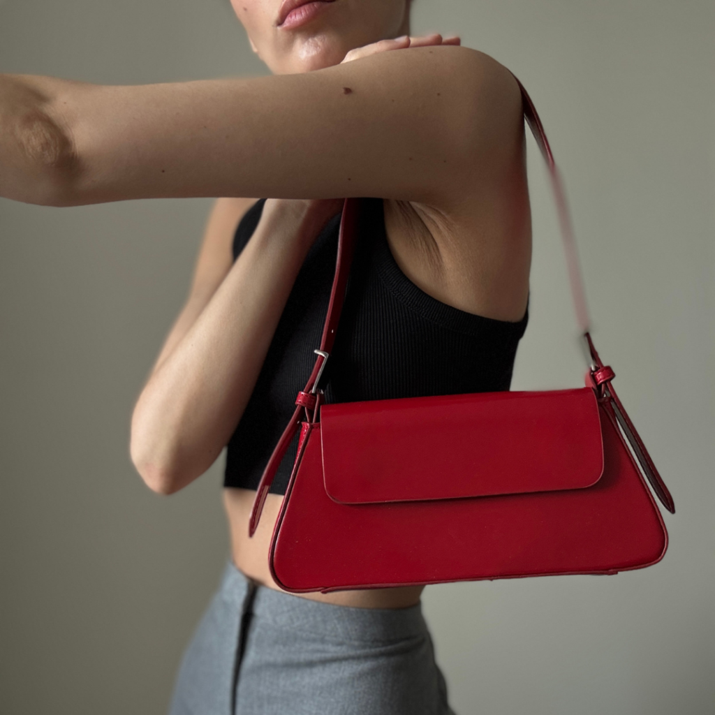 Shoulder Bags That Stay Stylish